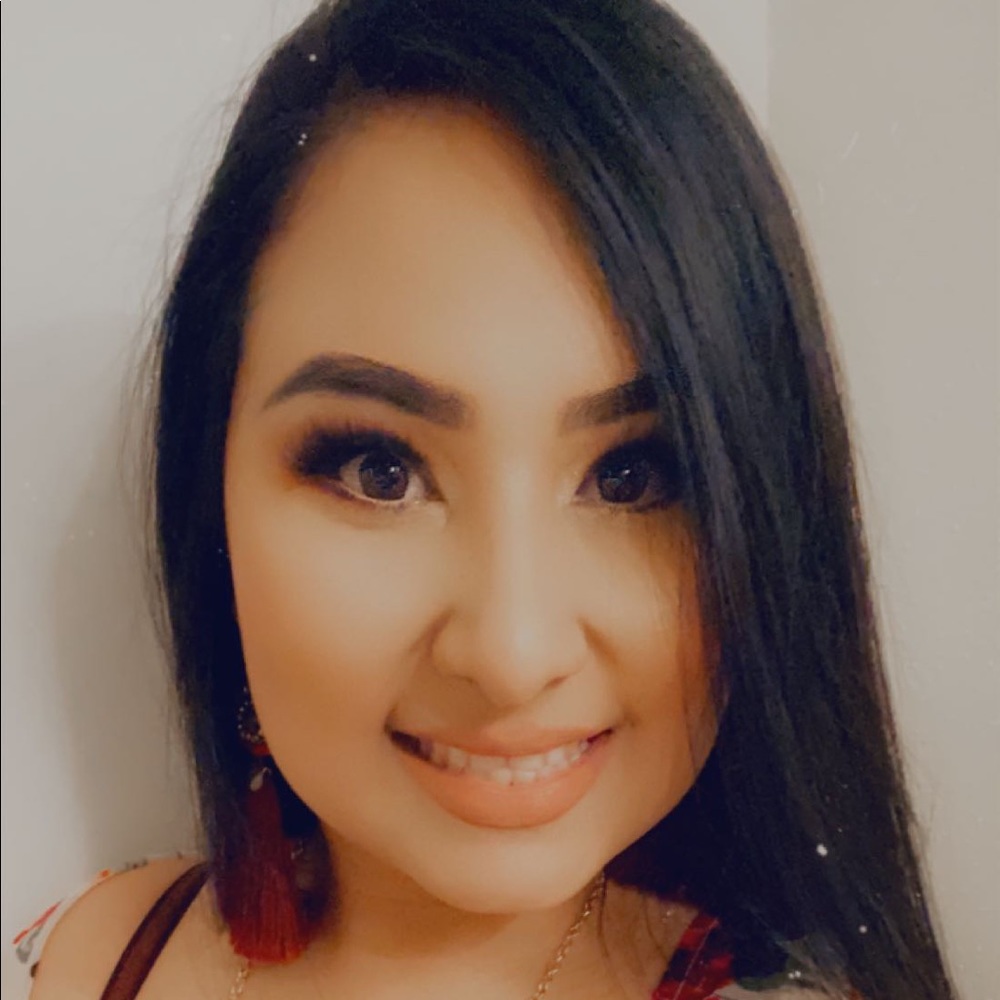 Meet your Posher, Marisol